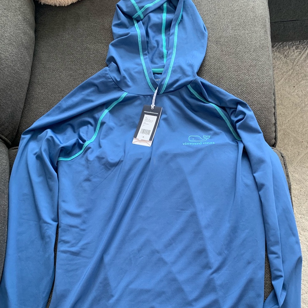 Vineyard vines long sleeve thin hoodie
